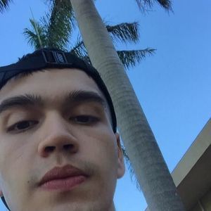 Meet your Posher, Adrian